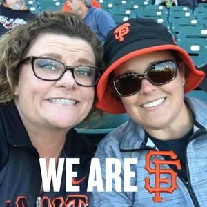 Meet your Posher, Dana